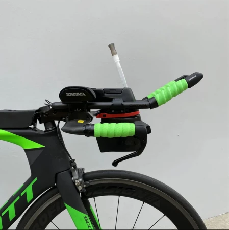 Profile design hsf aerodrink 880 na rowerze.jpg