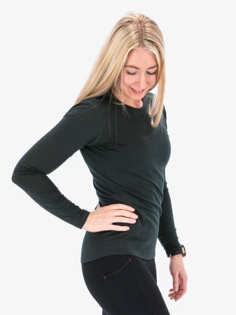 Womens-Merino-150-LS_0213_Green_4front_v2_low-3429074_2000x.webp