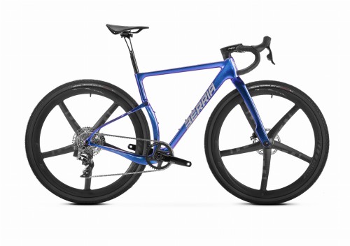 Go to product Rower Gravel Berria Belador Allroad 8 Sram Rival AXS carbon