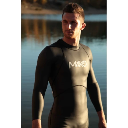 neoswim2.jpg