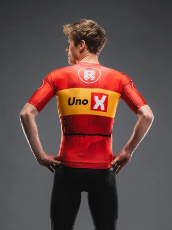 Tempo-TWO-Jersey_0264_Uno-X_2.webp