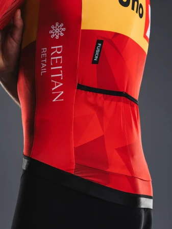 Tempo-TWO-Jersey_0264_Uno-x_3.webp