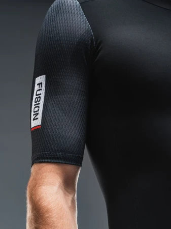 fusionfullblack4.webp