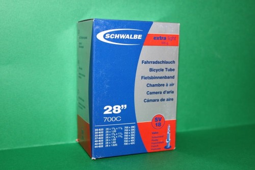 Go to product Schwalbe SV 18 extra light 105g -dętka rowerowa